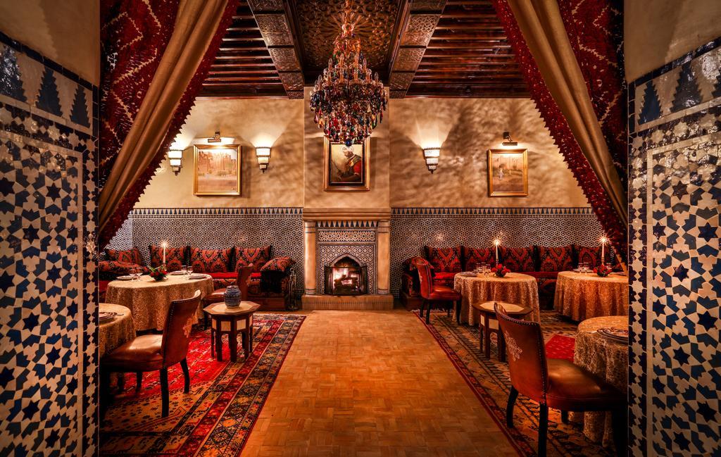 Riad Kniza Marrakesh Eksteriør bilde Interior of the restaurant