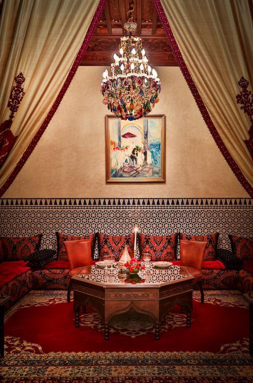 Riad Kniza Marrakesh Eksteriør bilde A Moroccan interior