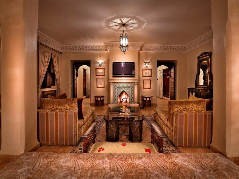 Riad Kniza Marrakesh Eksteriør bilde The lobby of the hotel